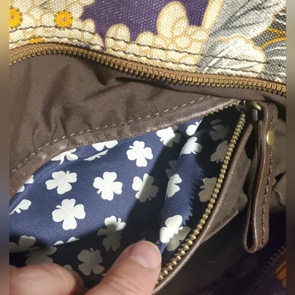 LUCKY Floral Canvas Suede Tote Bag - Picture 13 of 15